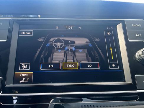 Used 2020 Volkswagen Jetta SE FWD image 36