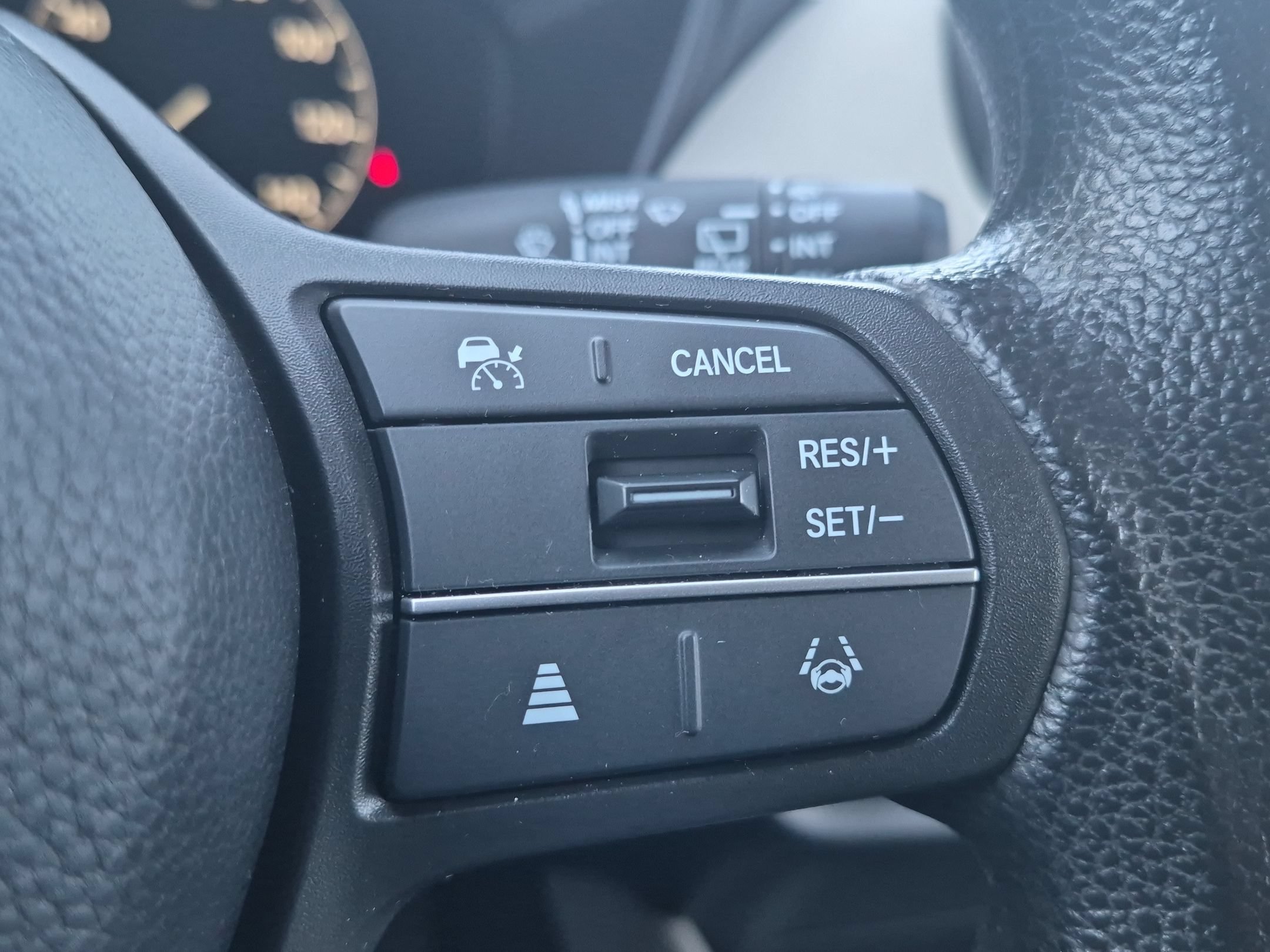 Used 2024 Honda HR-V LX image 16