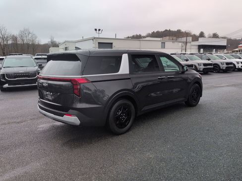 New 2026 Kia Carnival image 5