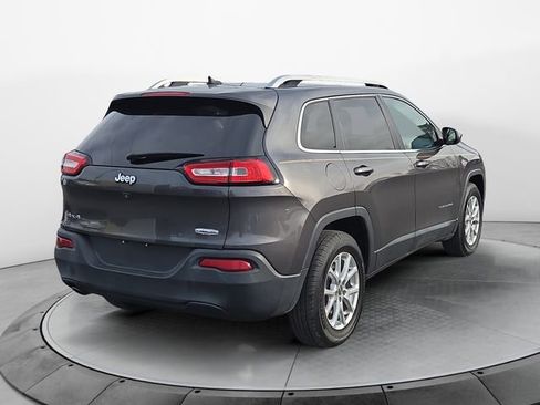 Used 2015 Jeep Cherokee Latitude image 5