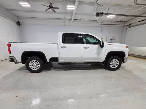 Used 2024 Chevrolet Silverado 2500 LTZ w/ LTZ Plus Package AWD/4WD image 9