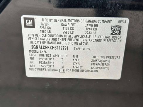 Used 2017 Chevrolet Equinox LT FWD image 22