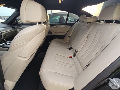 Used 2017 BMW 540i RWD image 5