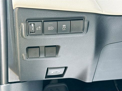 New 2026 Toyota Corolla Cross LE image 14