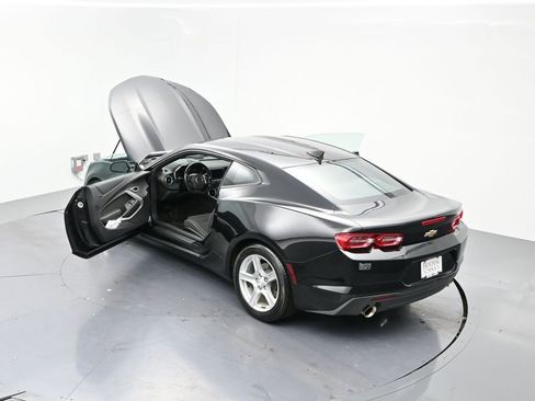Used 2023 Chevrolet Camaro LT RWD image 24