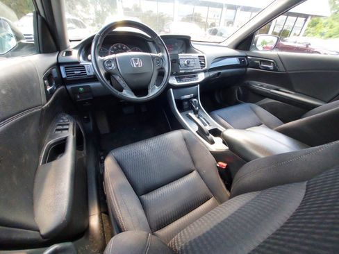 Used 2015 Honda Accord Sport image 7