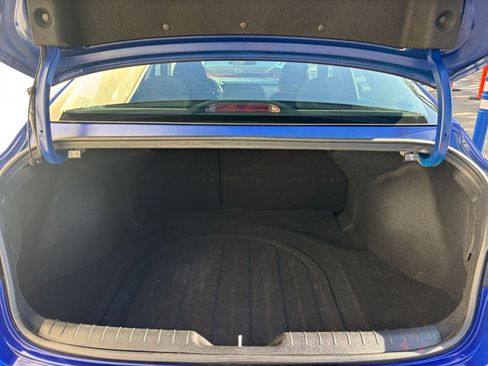 Used 2025 Hyundai Elantra SEL image 31
