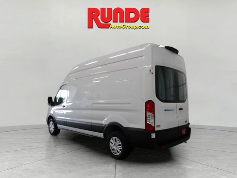 New 2023 Ford E-Transit 148 High Roof image 3