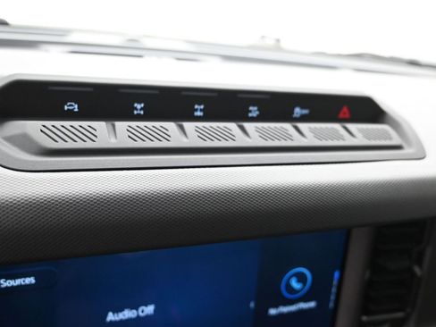 New 2025 Ford Bronco Badlands w/ Sasquatch Package image 17