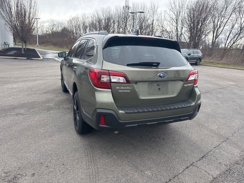 Used 2019 Subaru Outback 2.5i Touring w/ Popular Package #3A image 15