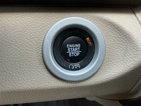 Used 2018 RAM 2500 Laramie w/ Protection Group AWD/4WD image 21