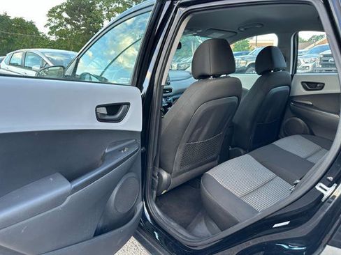 Used 2020 Hyundai Kona SE image 13