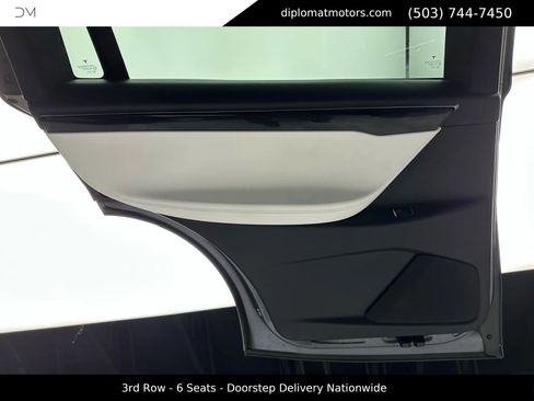 Used 2017 Tesla Model X 90D image 30