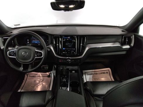 Used 2022 Volvo XC60 T8 R-Design w/ Advanced Package image 36