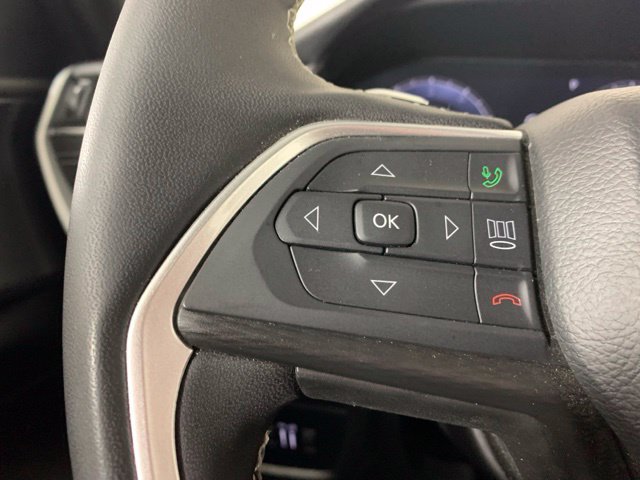 Used 2025 Jeep Grand Cherokee L Laredo AWD/4WD image 32