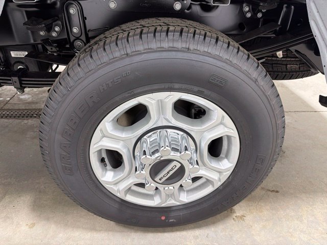 New 2026 Ford F350 XLT AWD/4WD image 8