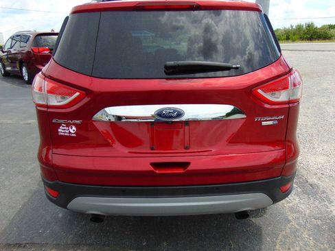 Used 2015 Ford Escape Titanium w/ Equipment Group 301A AWD/4WD image 7