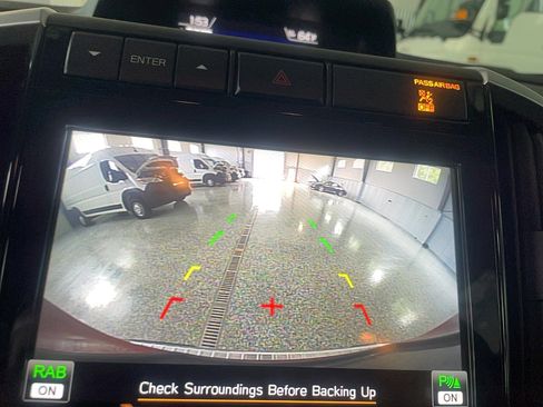Used 2020 Subaru Ascent Limited w/ Technology Package AWD/4WD image 12