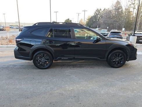 Used 2024 Subaru Outback Onyx Edition image 2