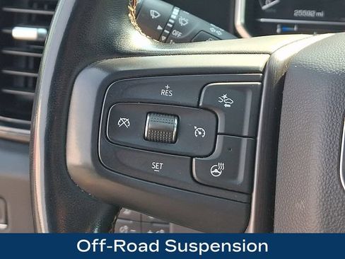 Used 2024 GMC Sierra 2500 AT4 w/ AT4 Preferred Package AWD/4WD image 7