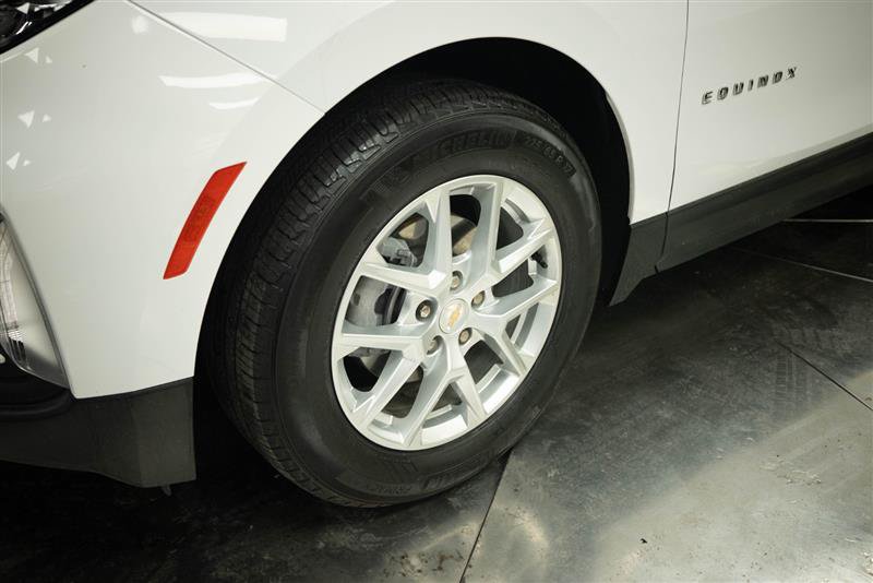 Used 2022 Chevrolet Equinox LT FWD image 4