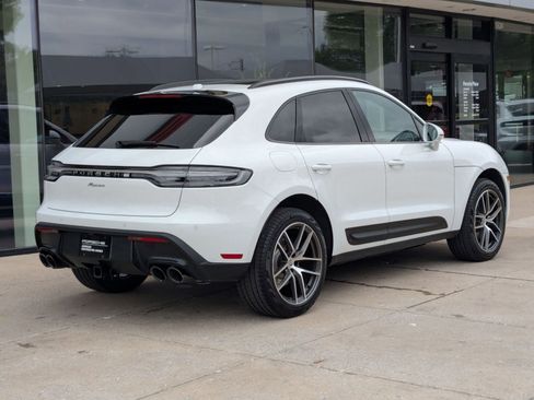 Certified 2026 Porsche Macan AWD/4WD image 9