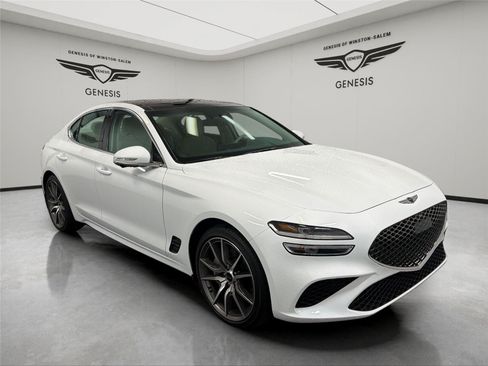Used 2026 Genesis G70 2.5T Prestige RWD image 7