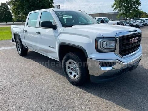 Used 2017 GMC Sierra 1500 4x4 Crew Cab image 1