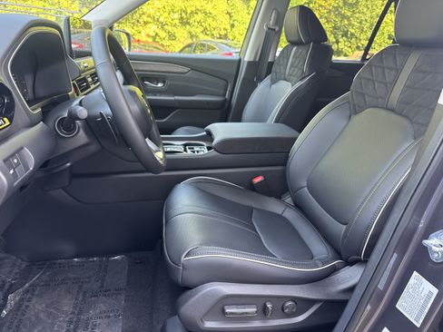 New 2026 Honda Pilot Elite image 5