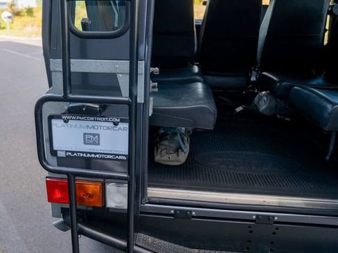 Used 1993 Land Rover Defender 110 AWD/4WD image 16