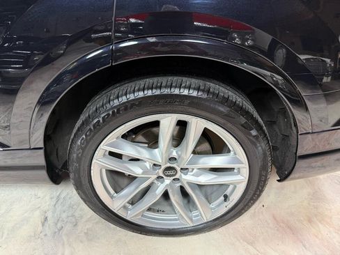 Used 2018 Audi Q7 3.0T Prestige AWD/4WD image 40