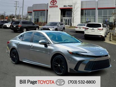 Used 2025 Toyota Camry SE w/ Convenience Package