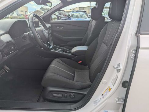 Used 2023 Honda Accord Sport image 16