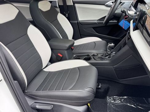 New 2025 Volkswagen Taos SEL image 43