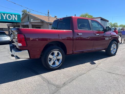 Used 2017 RAM 1500 Big Horn AWD/4WD image 4