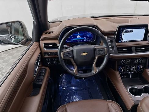 Used 2023 Chevrolet Tahoe High Country AWD/4WD image 24