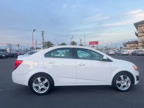 Used 2013 Chevrolet Sonic LTZ FWD image 10