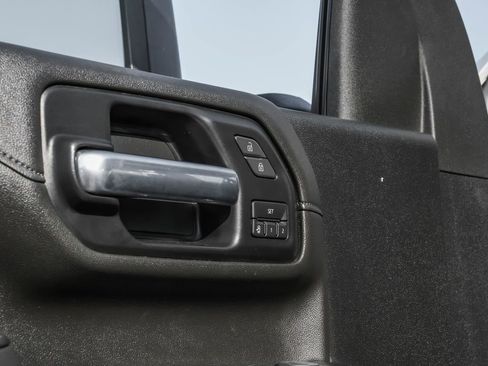 Used 2020 Chevrolet Silverado 2500 LTZ w/ LTZ Premium Package image 49