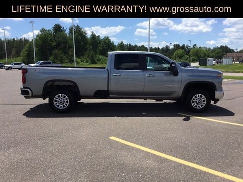 Used 2025 Chevrolet Silverado 2500 LT w/ Convenience Package AWD/4WD image 11
