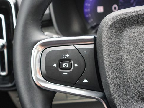 Used 2026 Volvo XC40 B5 Plus w/ Protection Package Premier image 36