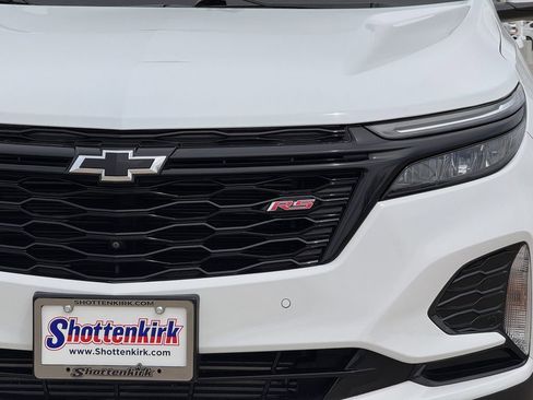 Used 2024 Chevrolet Equinox RS FWD image 8