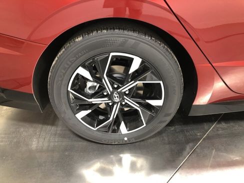 New 2025 Hyundai Sonata SEL image 9