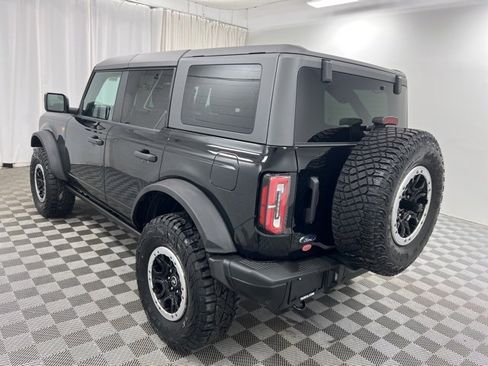 Used 2024 Ford Bronco Badlands image 6