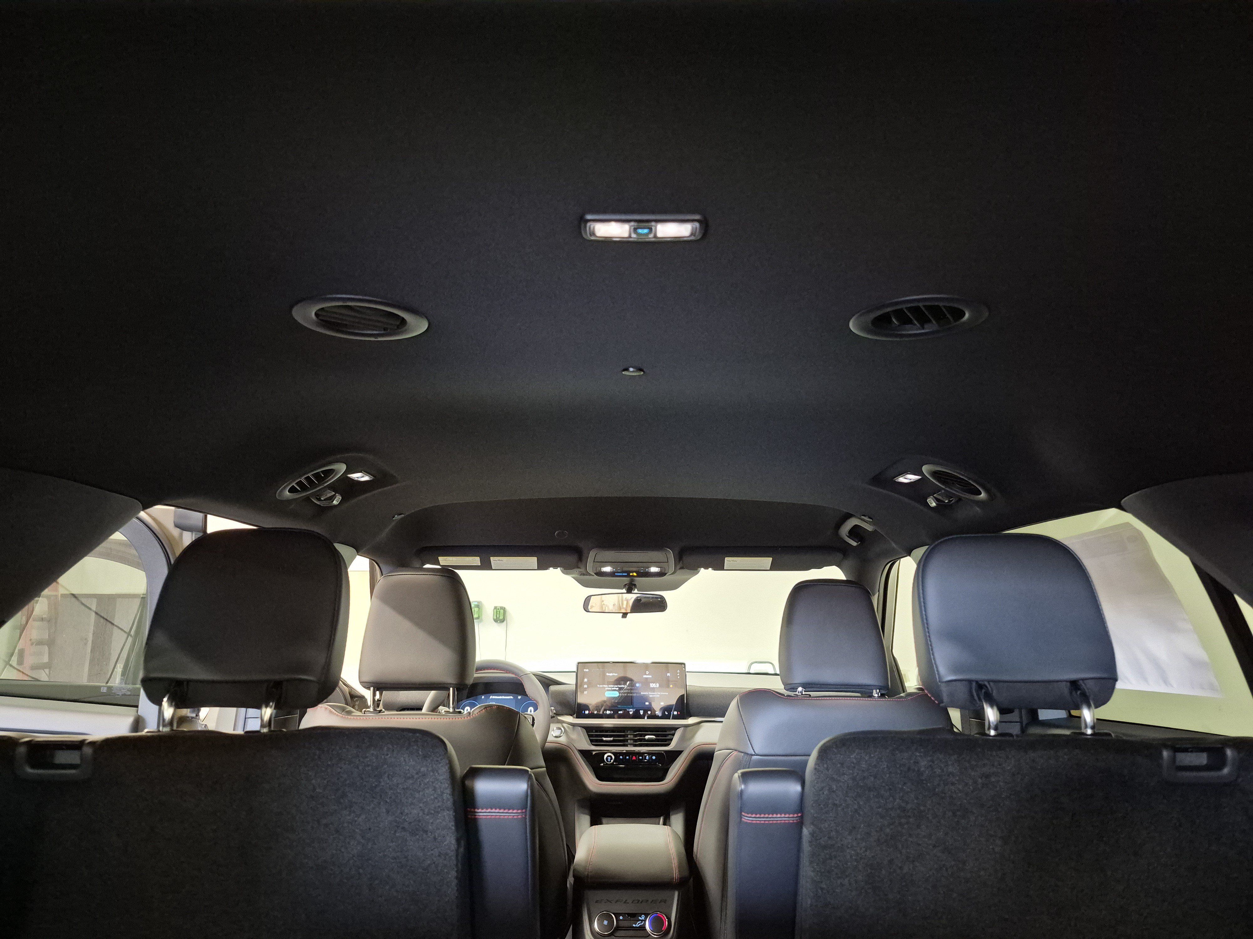 New 2027 Ford Explorer ST-Line RWD image 18