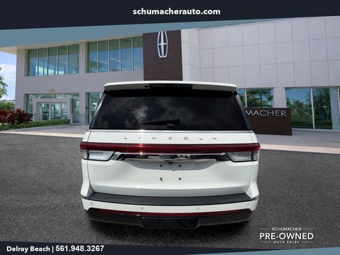 Used 2022 Lincoln Navigator L Reserve RWD image 6