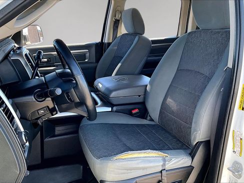 Used 2016 RAM 3500 Big Horn image 21