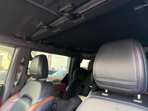 Used 2022 Ford Bronco Outer Banks image 12