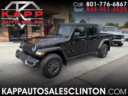 Used 2024 Jeep Gladiator Sport w/ Convenience Group