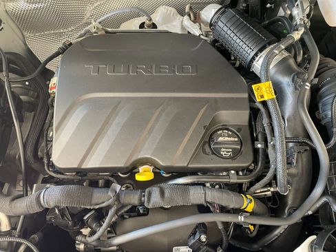 Used 2025 Buick Encore GX Preferred image 31