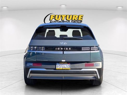 Certified 2025 Hyundai Ioniq 5 SE image 4